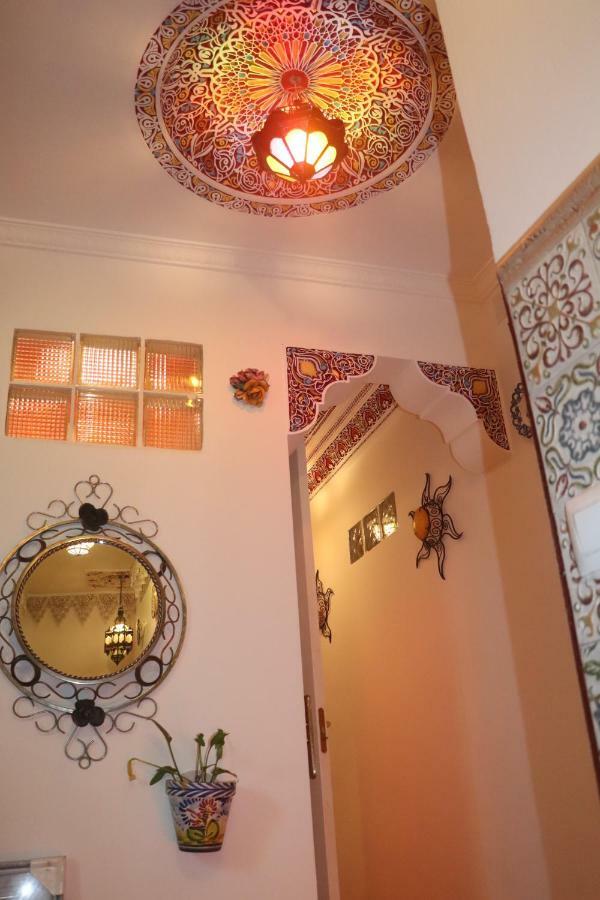 Casa Marhaba - Welcome Севилья Экстерьер фото