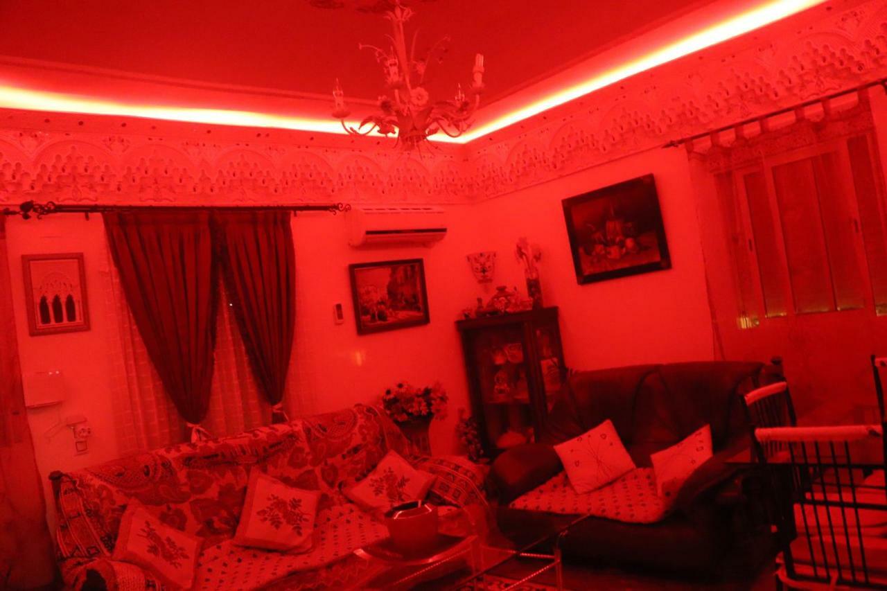 Casa Marhaba - Welcome Севилья Экстерьер фото