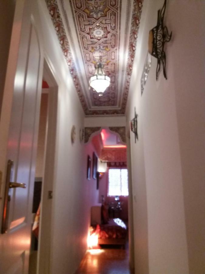 Casa Marhaba - Welcome Севилья Экстерьер фото