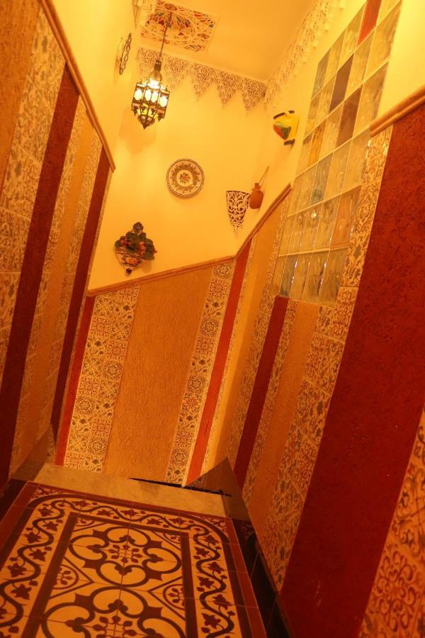 Casa Marhaba - Welcome Севилья Экстерьер фото
