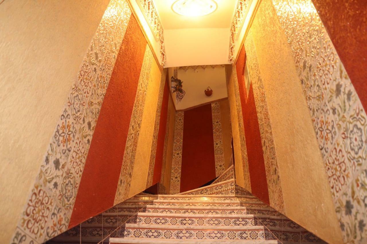 Casa Marhaba - Welcome Севилья Экстерьер фото